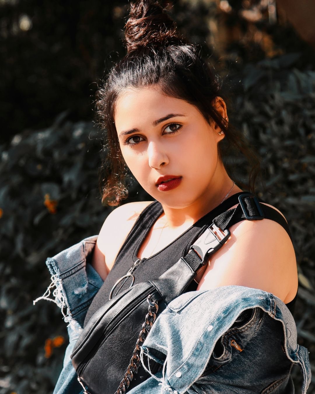 Top-tier models and service from VogueKora. - Dalva